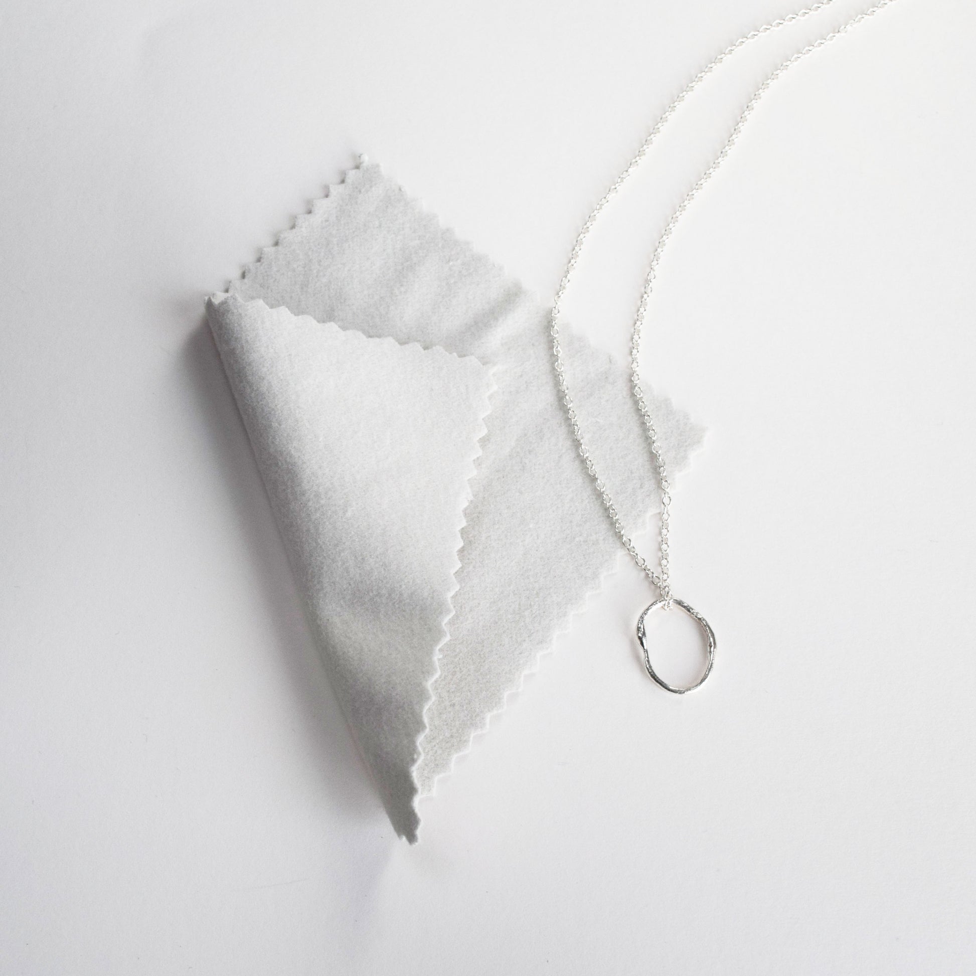 polishing cloth