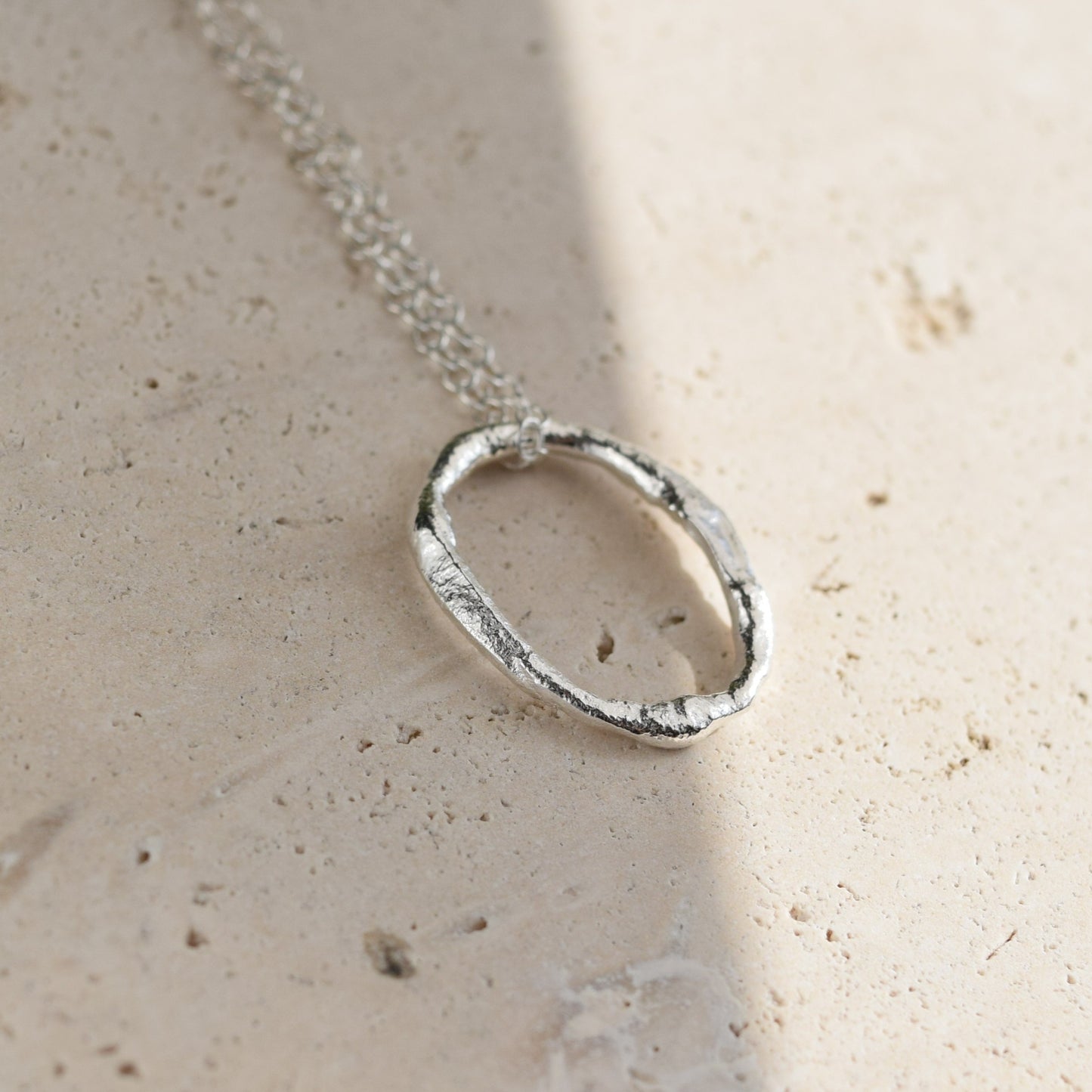 Molten Oval Necklace Silver