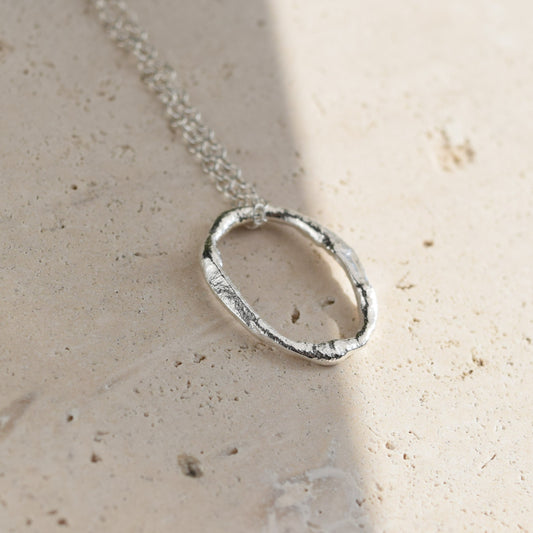 Molten Oval Necklace Silver