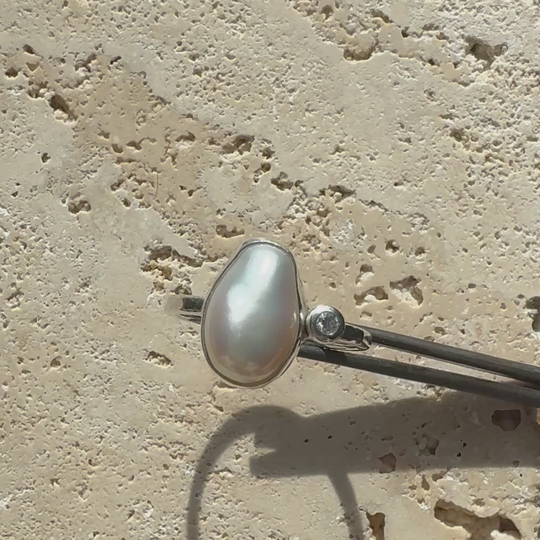 video of pearl and diamond ring