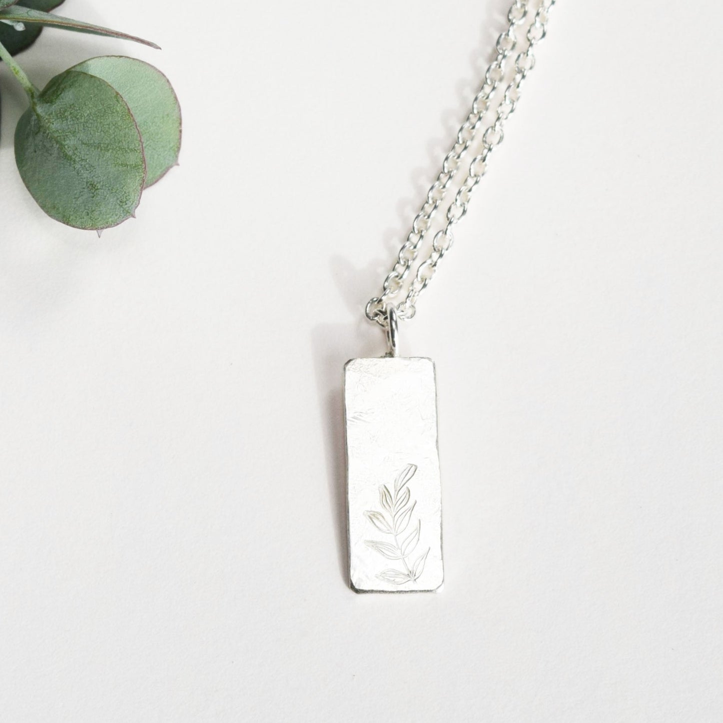 back to nature necklace on white background